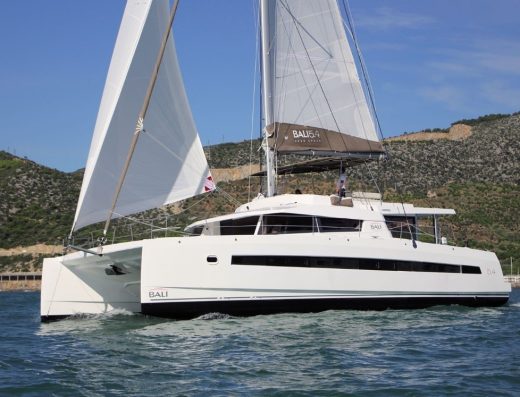 Bali 5.4 – 6 + 2 cab. – Catamaran