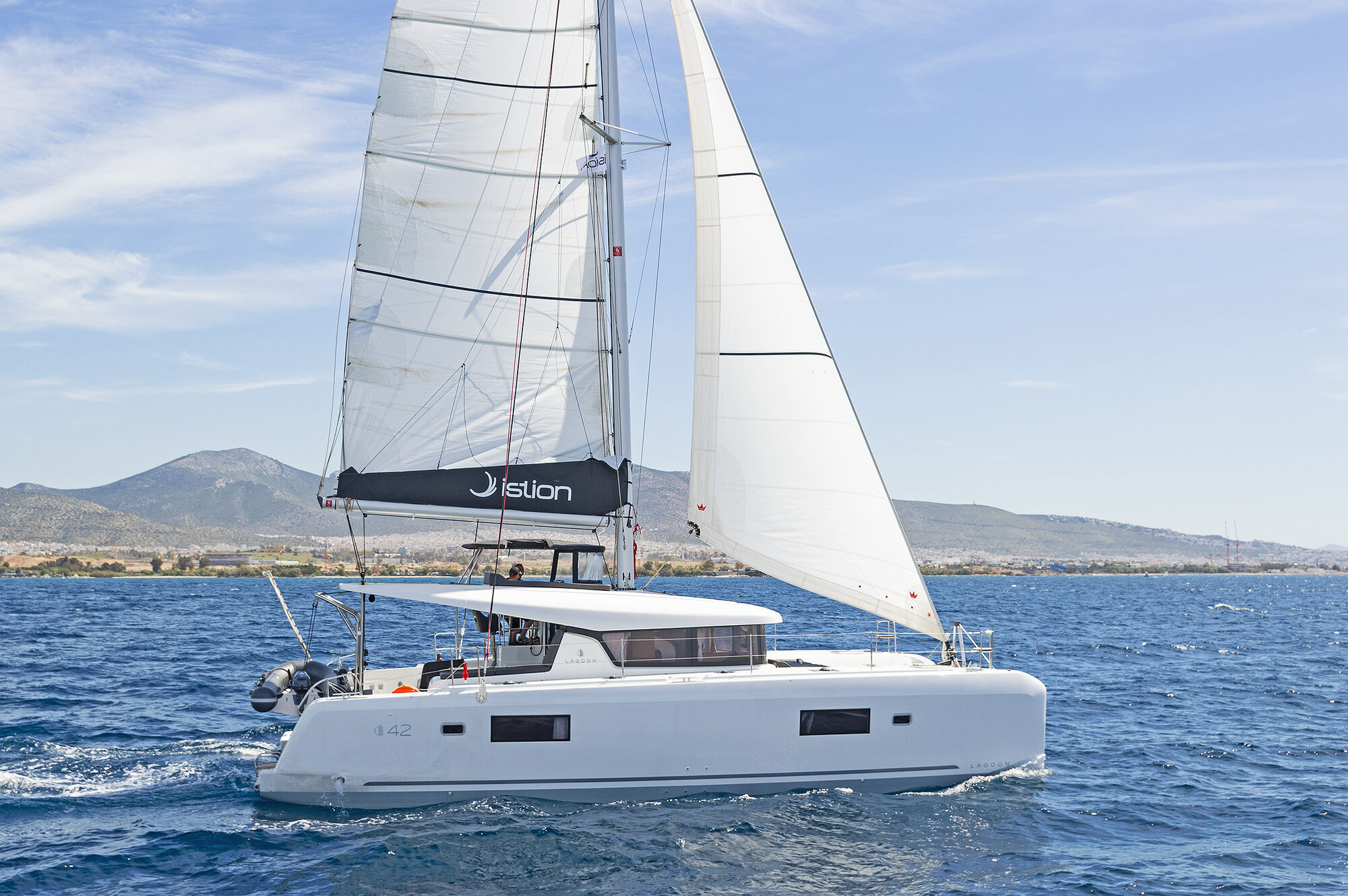 Lagoon 42 – 4 + 2 cab. – Catamaran