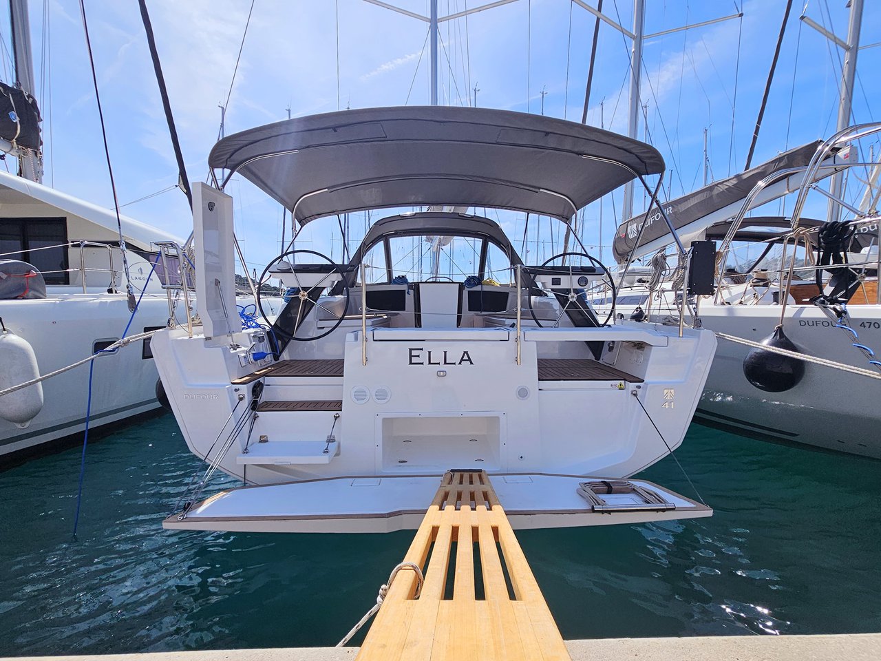 Dufour 41 – 3 cab. – Sailing yacht