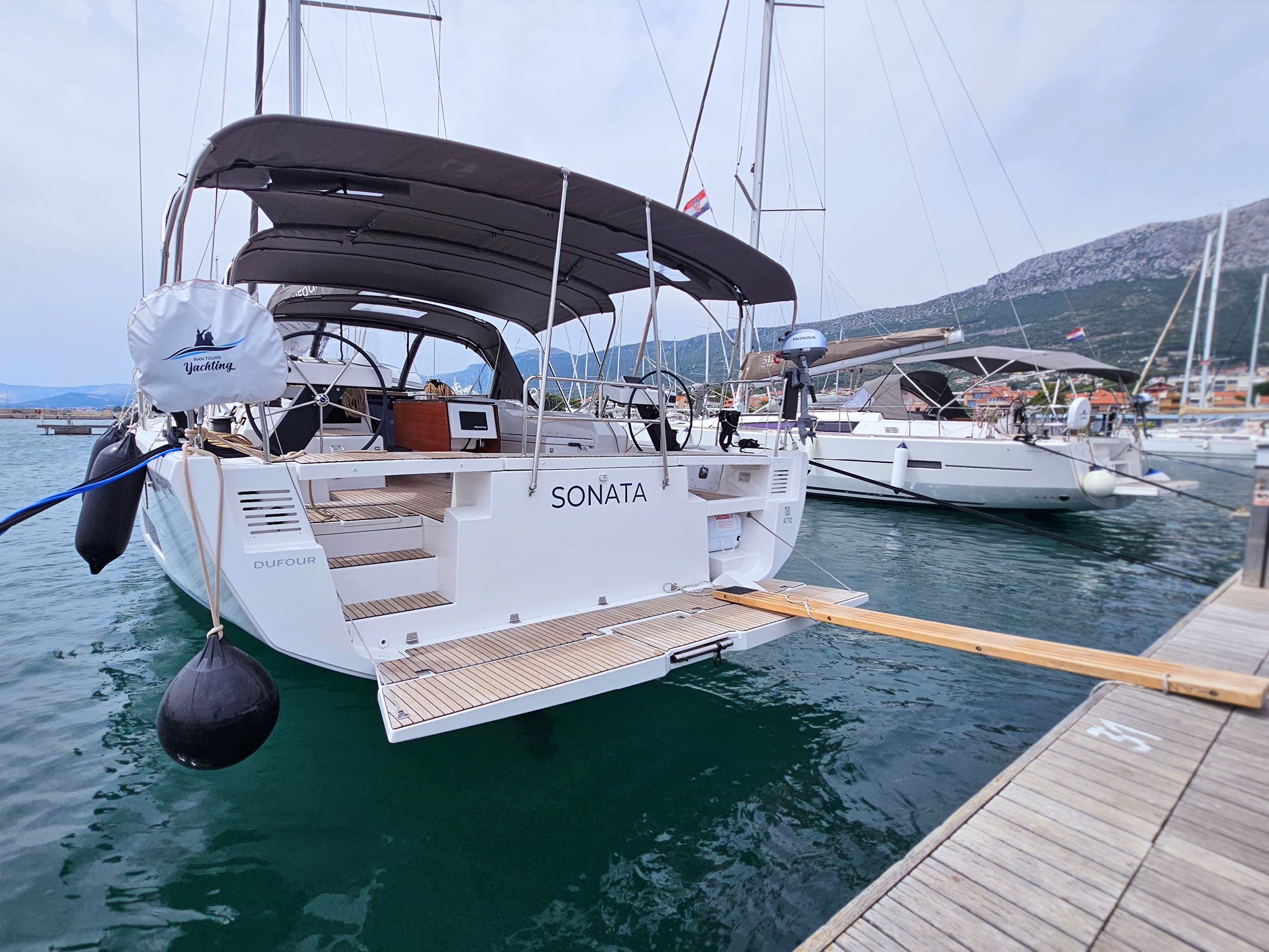 Dufour 470 – 4 cab. – Sailing yacht