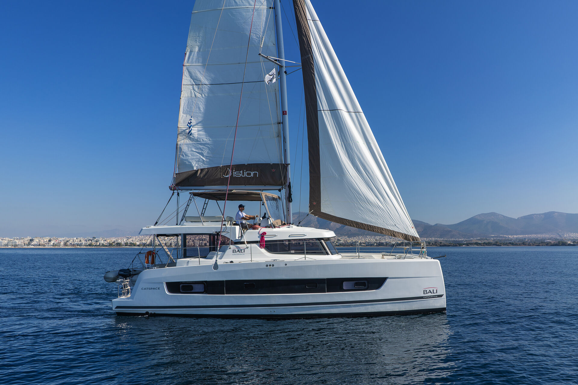 Bali Catspace – Catamaran