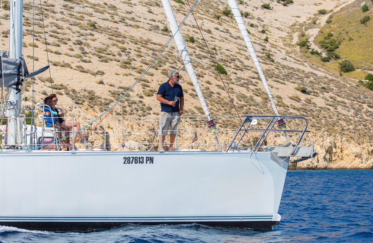 Dolphin 50 – Sailing yacht