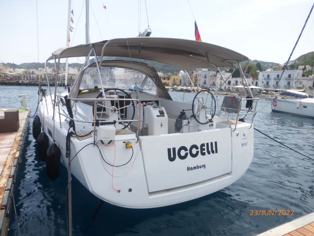Sun Odyssey 440 – 4 cab. – Sailing yacht