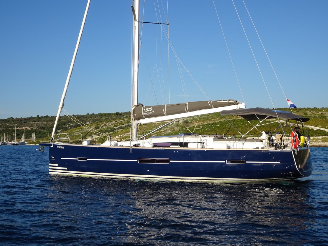Dufour 520 GL – Sailing yacht