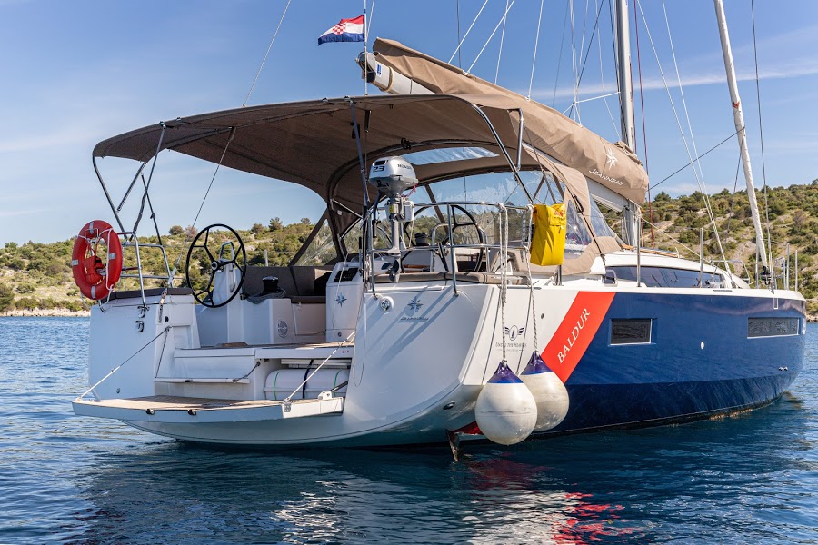 Sun Odyssey 490 – 4 + 1 cab. – Sailing yacht