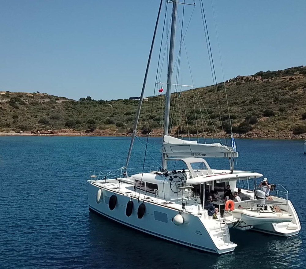 Lagoon 400 – 4 cab. – Catamaran