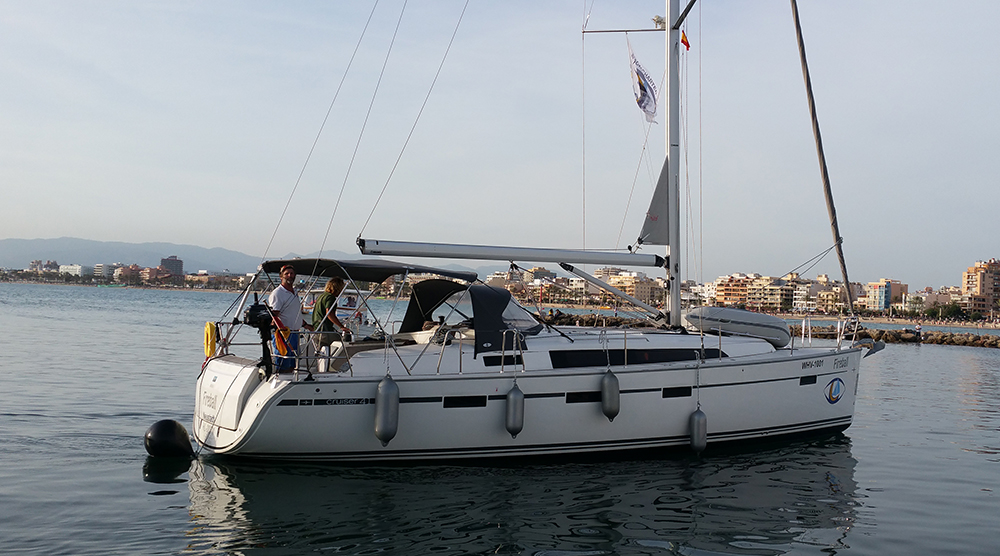 Bavaria Cruiser 41 – 3 cab. – Sailing yacht