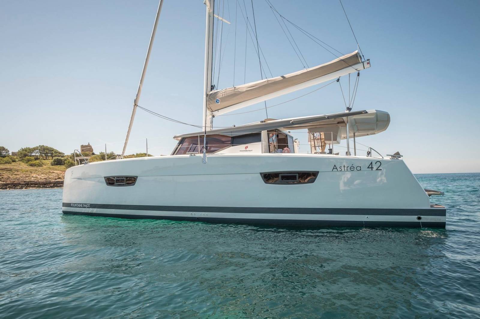 Fountaine Pajot Astrea 42 – 4 + 1 cab. – Catamaran
