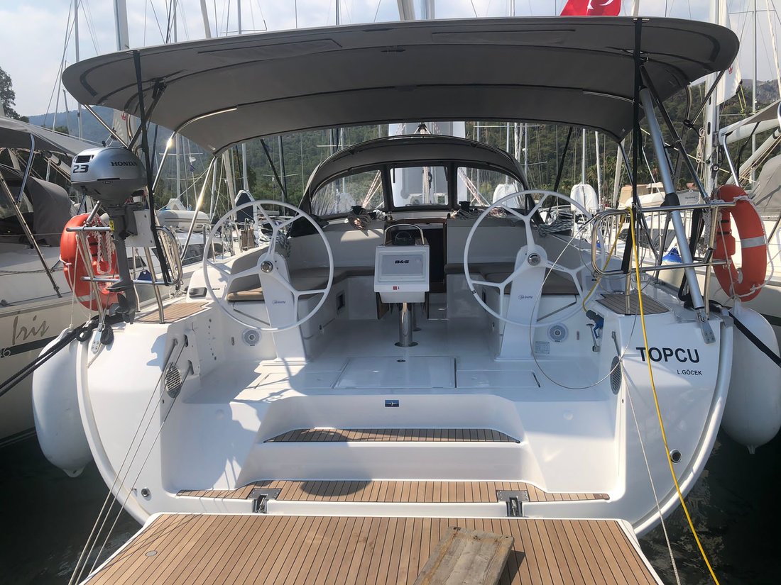 Bavaria Cruiser 46 – 4 cab. – Sailing yacht