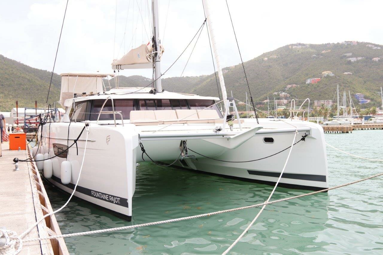 Fountaine Pajot Astrea 42 – 4 + 1 cab. – Catamaran