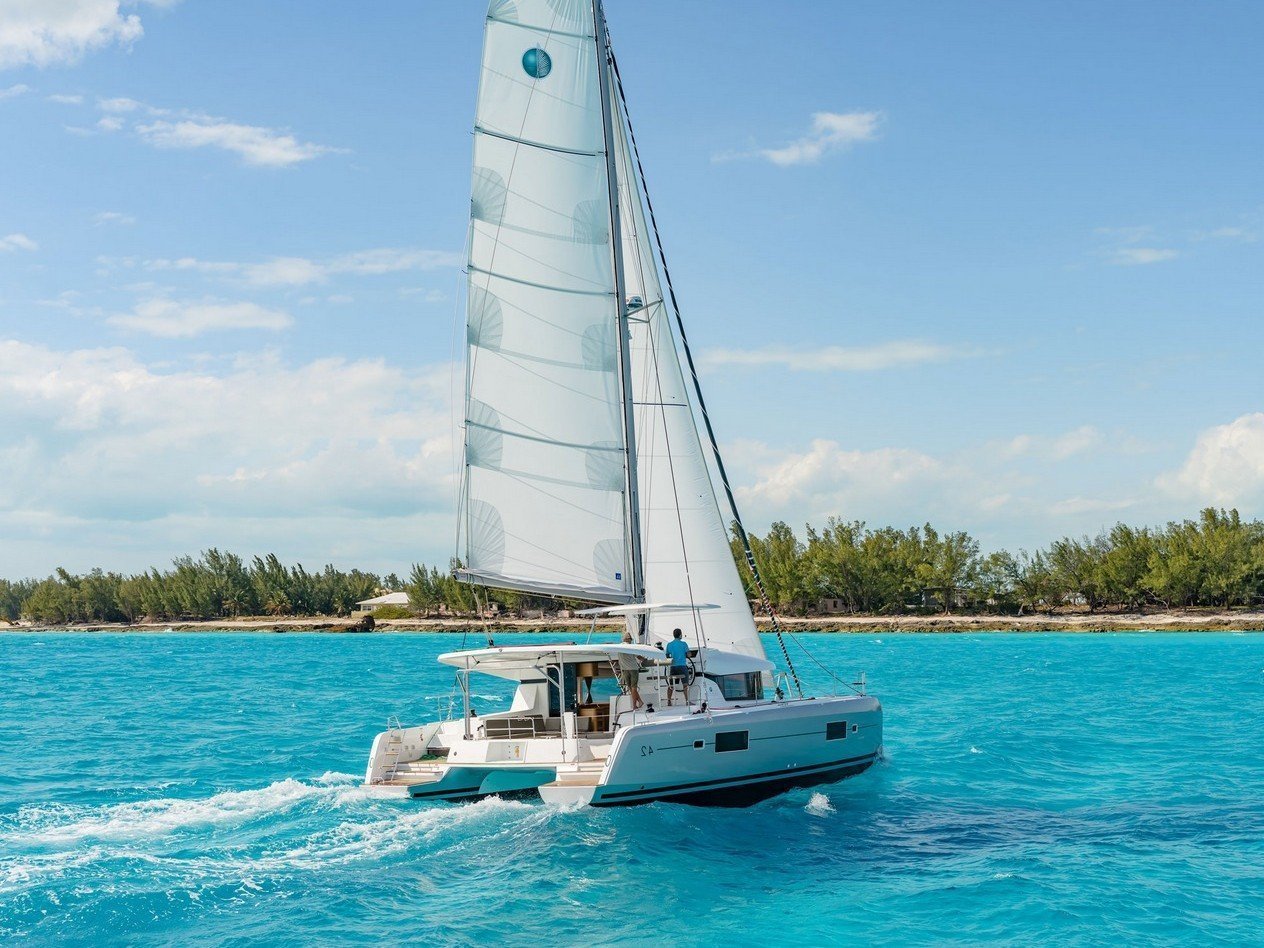 Lagoon 420 – 6 cab. – Catamaran