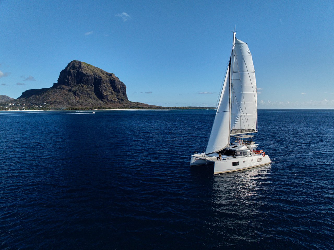 Nautitech 46 Fly – Catamaran
