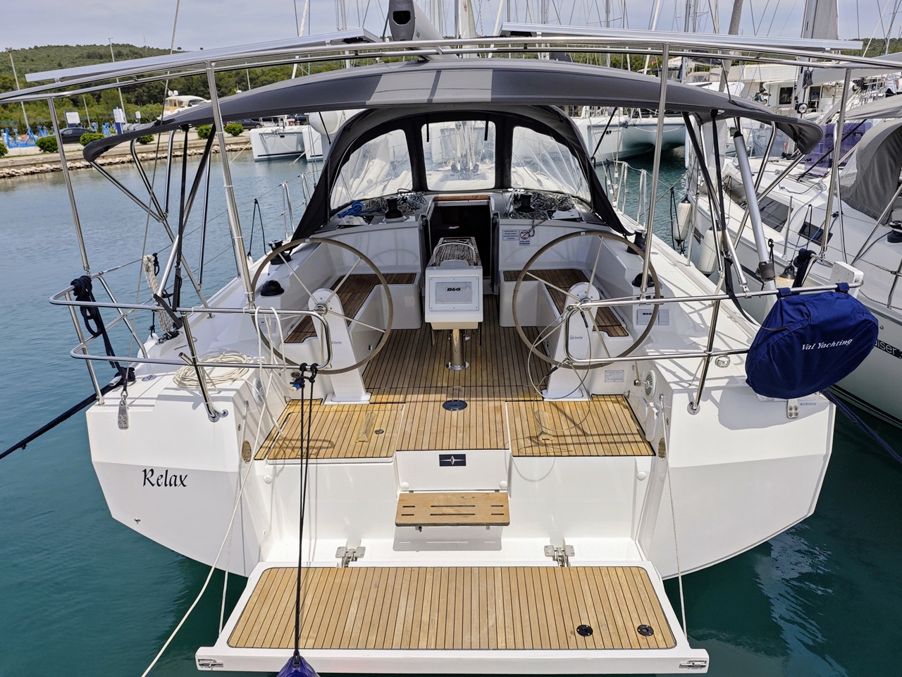 Bavaria C42 – Sailing yacht