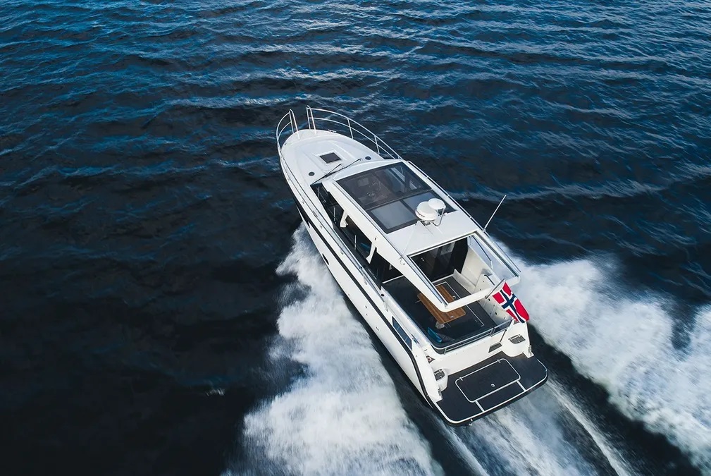 Skilso 35 Panorama – Motor boat