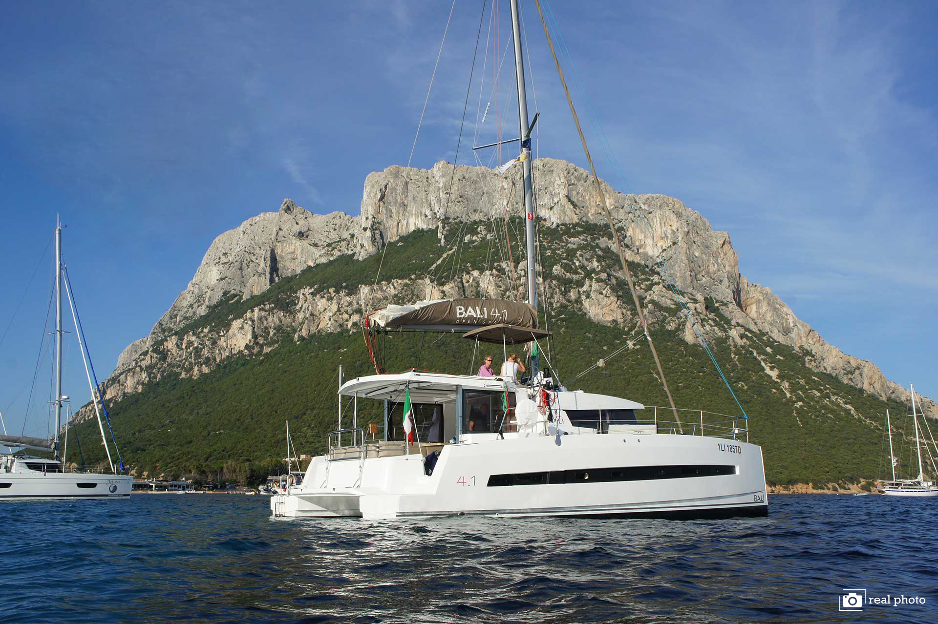 Bali 4.1 – 4 + 2 cab. – Catamaran
