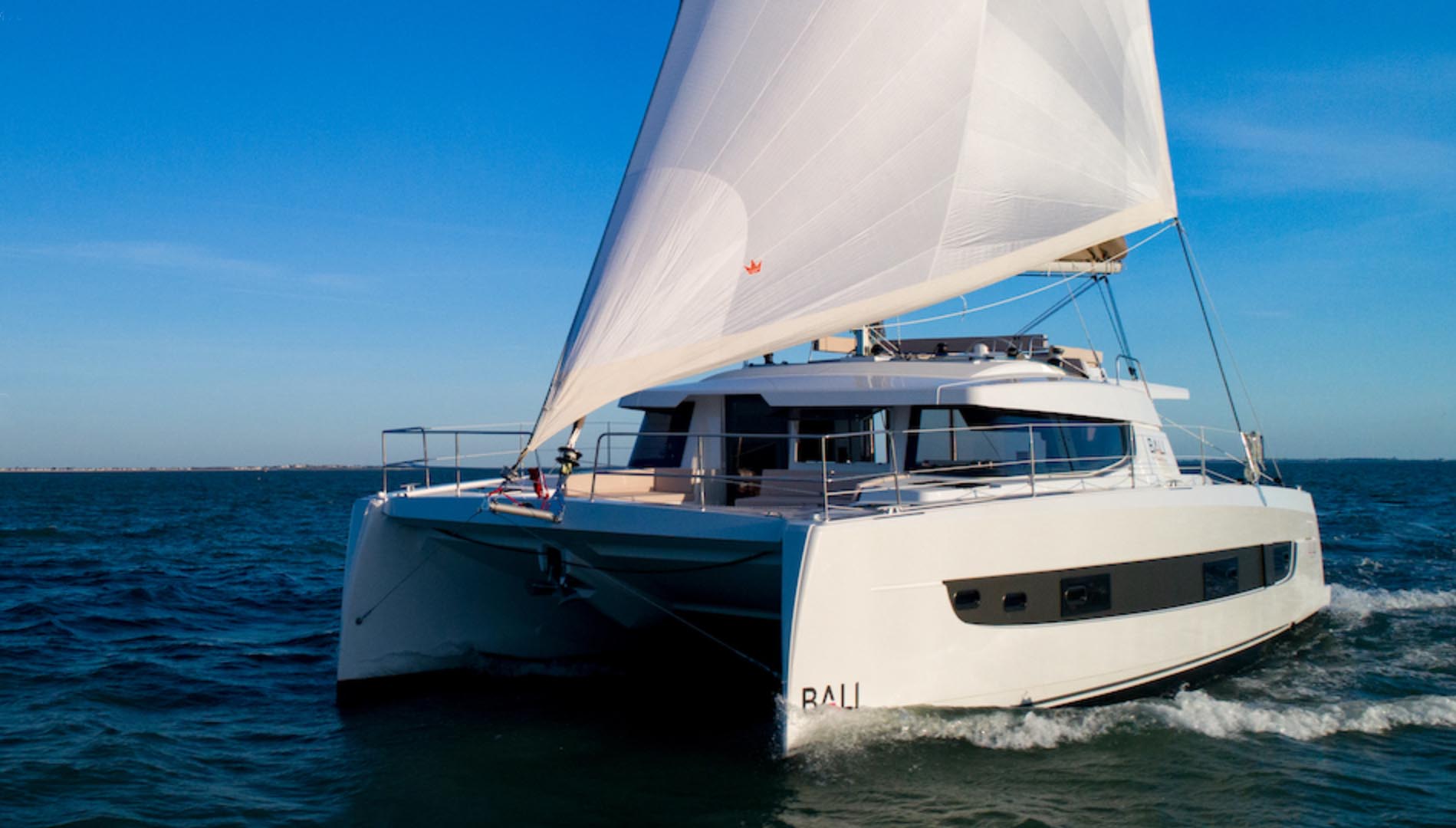 Bali 4.4 – 4 + 1 cab. – Catamaran