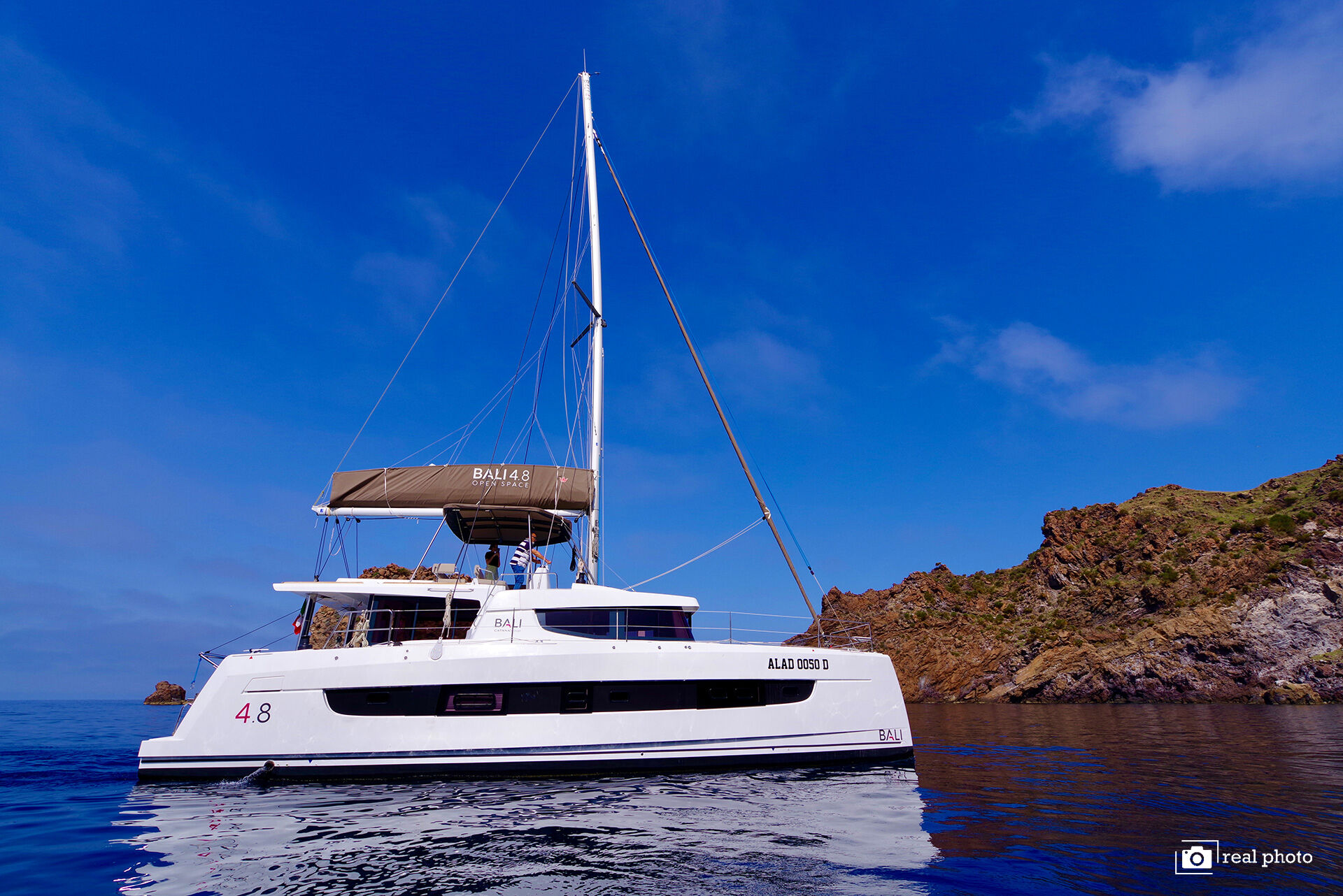 Bali 4.8 – 6 + 1 cab. – Catamaran