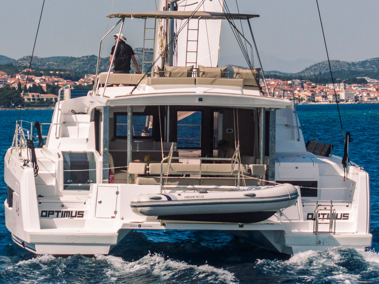 Bali 4.6 – 5 + 2 cab. – Catamaran
