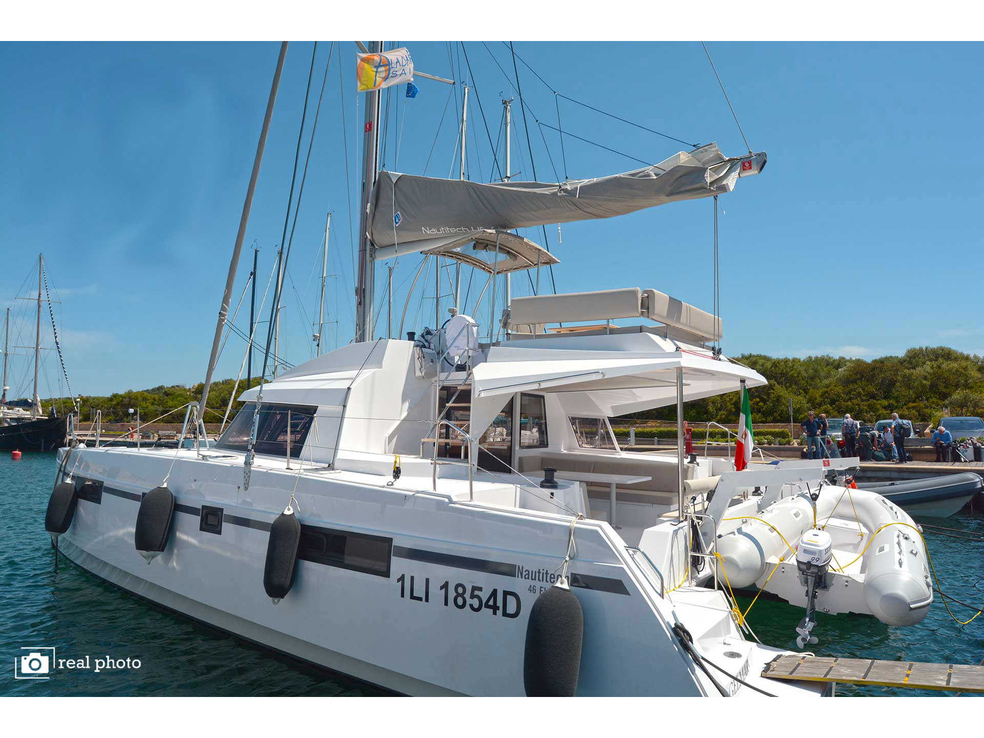 Nautitech 46 Fly – 4 + 1 cab. – Catamaran