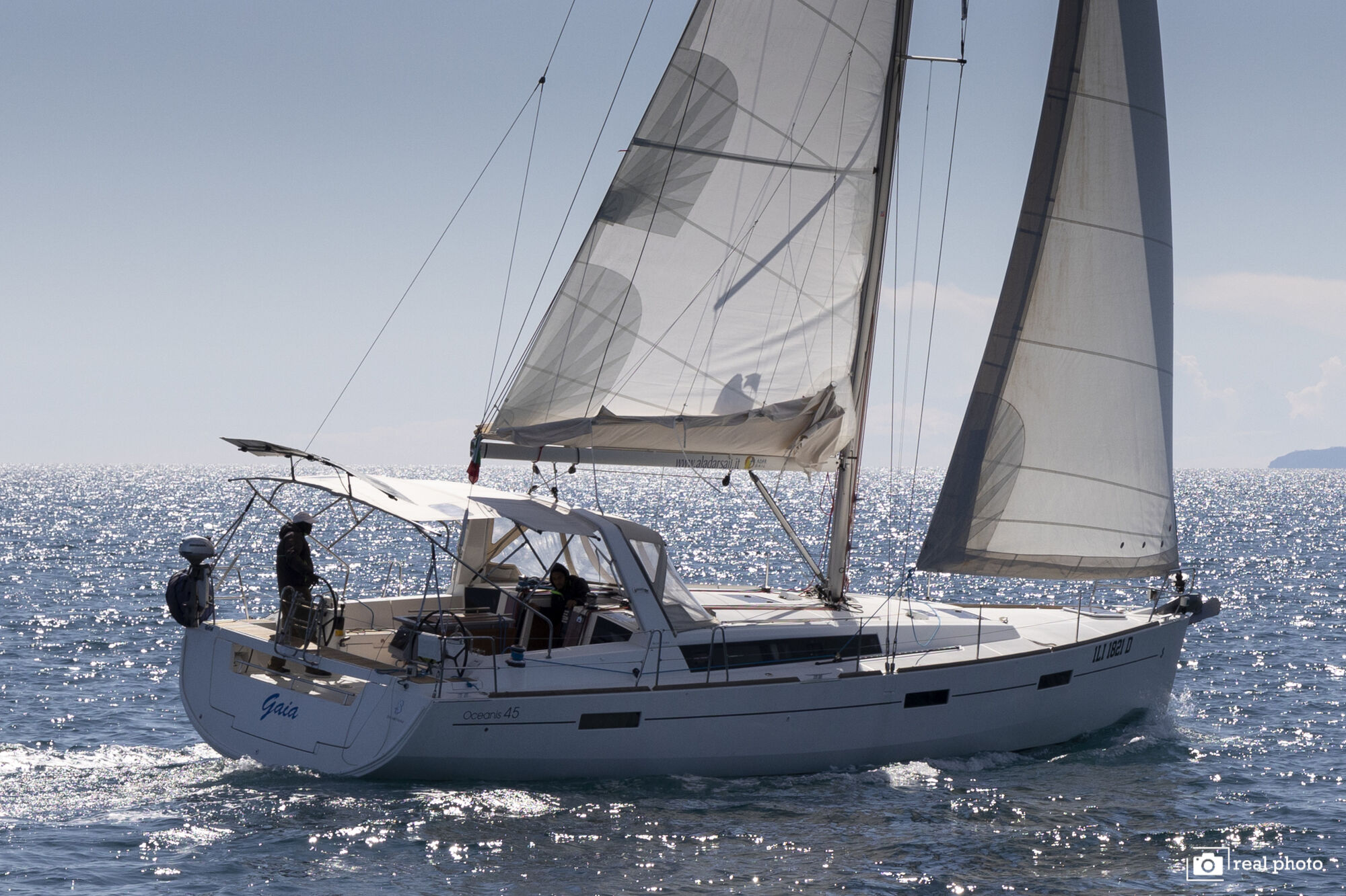 Oceanis 45 – 4 cab. – Sailing yacht