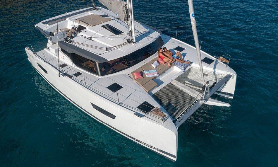 Fountaine Pajot Astrea 42 – 4 + 1 cab. – Catamaran