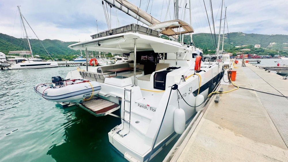 Fountaine Pajot Aura 51 – 5 + 1 cab. – Catamaran