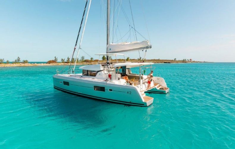 Lagoon 42 – 4 + 1 cab. – Catamaran