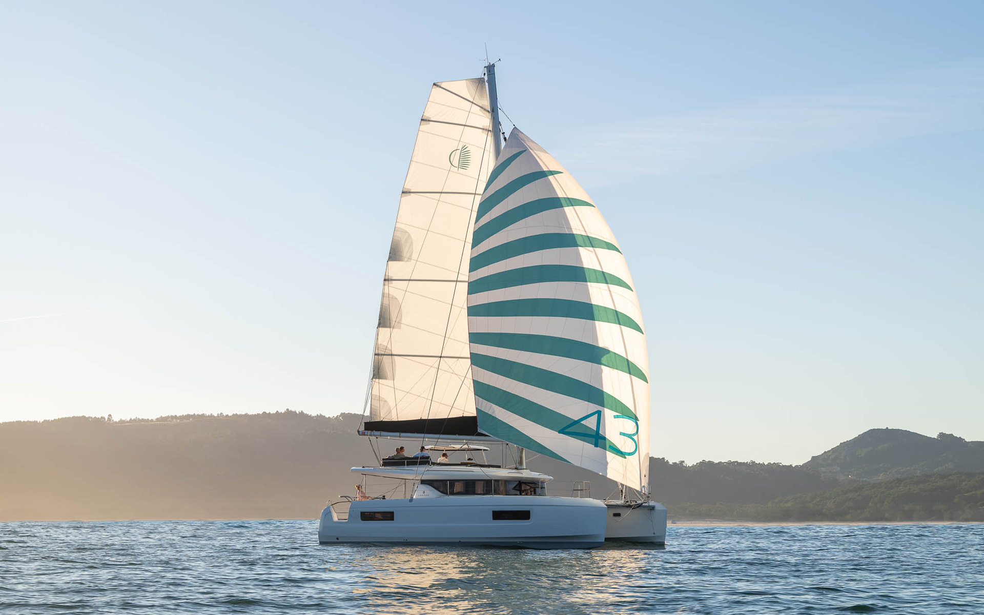 Lagoon 43 – 4 cab. – Catamaran
