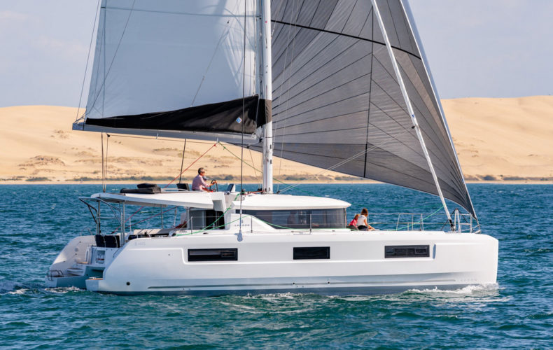 Lagoon 46 – 4 + 2 cab. – Catamaran