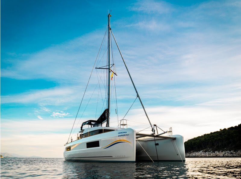 Lagoon 40 – 4 + 2 cab – Catamaran