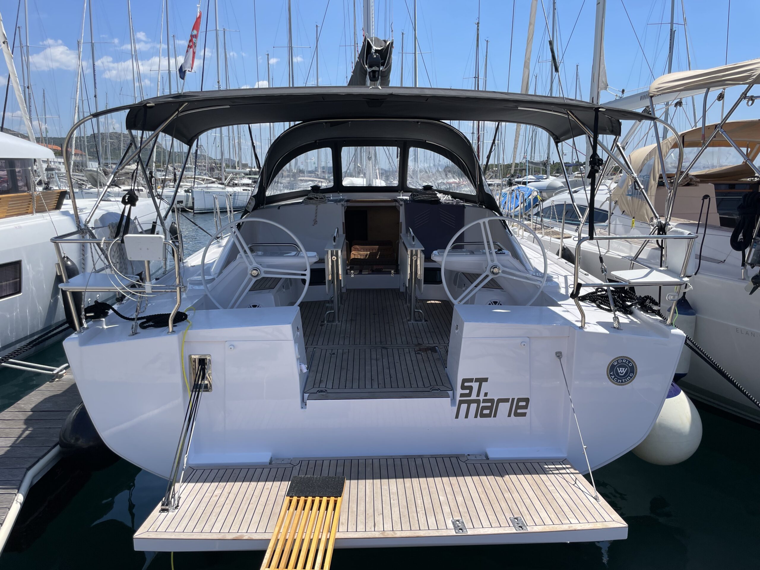 Elan Impression 45 – 4 cab. – Sailing yacht