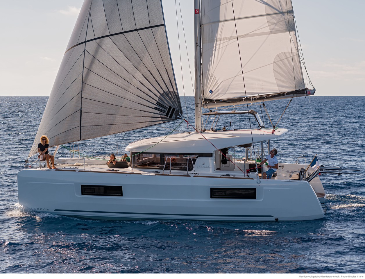 Lagoon 40 – 4 + 2 cab – Catamaran