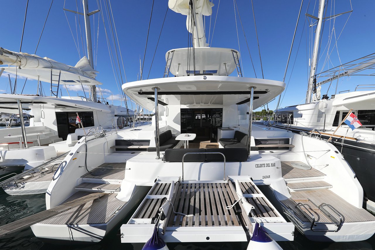 Lagoon 50 – 6 + 1 cab. – Catamaran