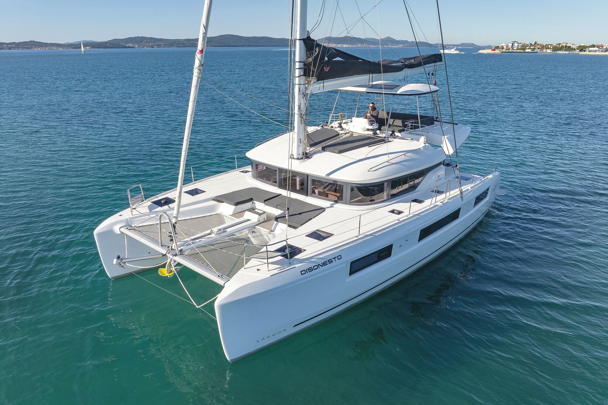 Lagoon 51 – 6 + 1 cab. – Catamaran