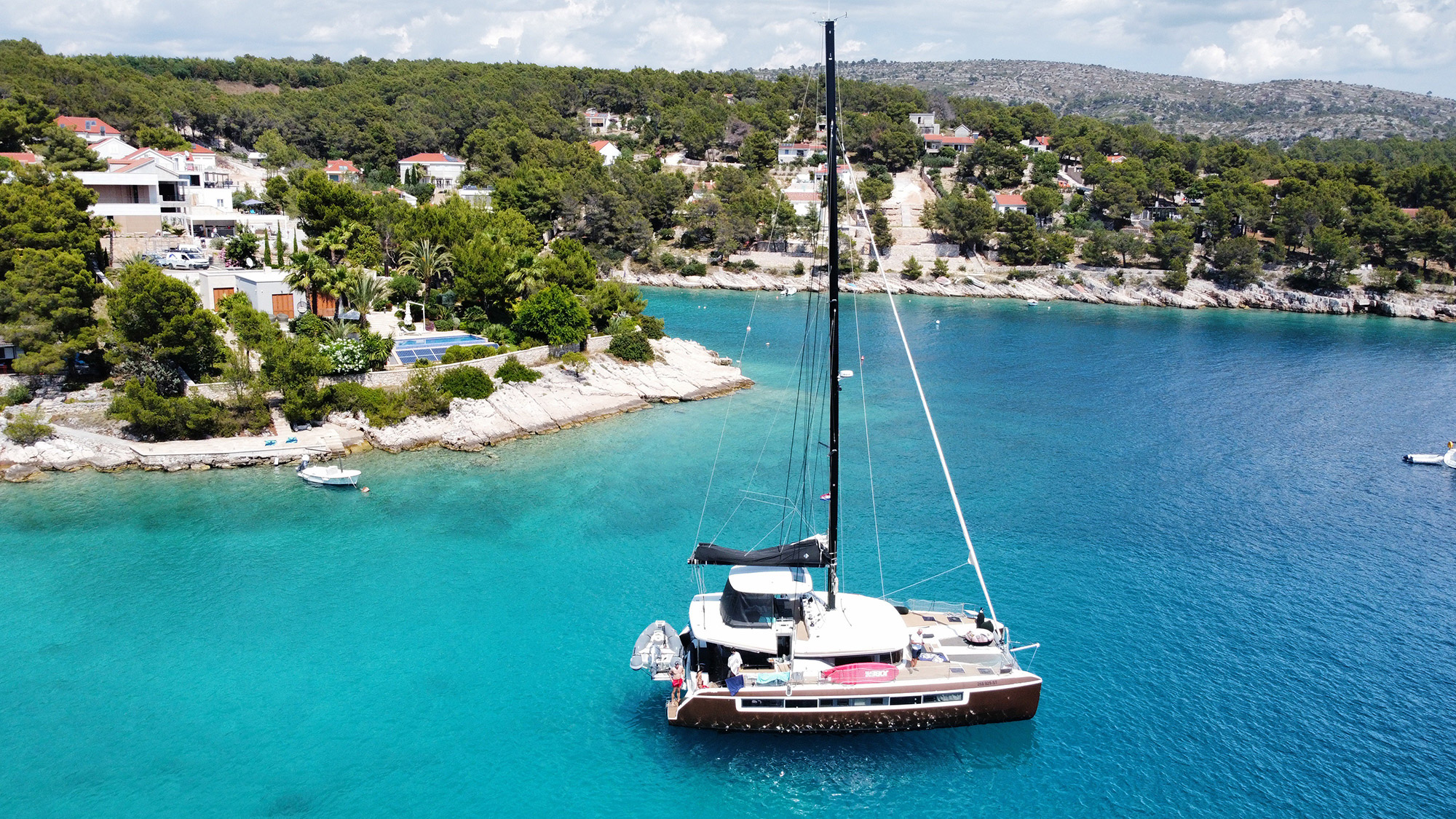 Lagoon 50 – 5 + 2 cab. – Catamaran