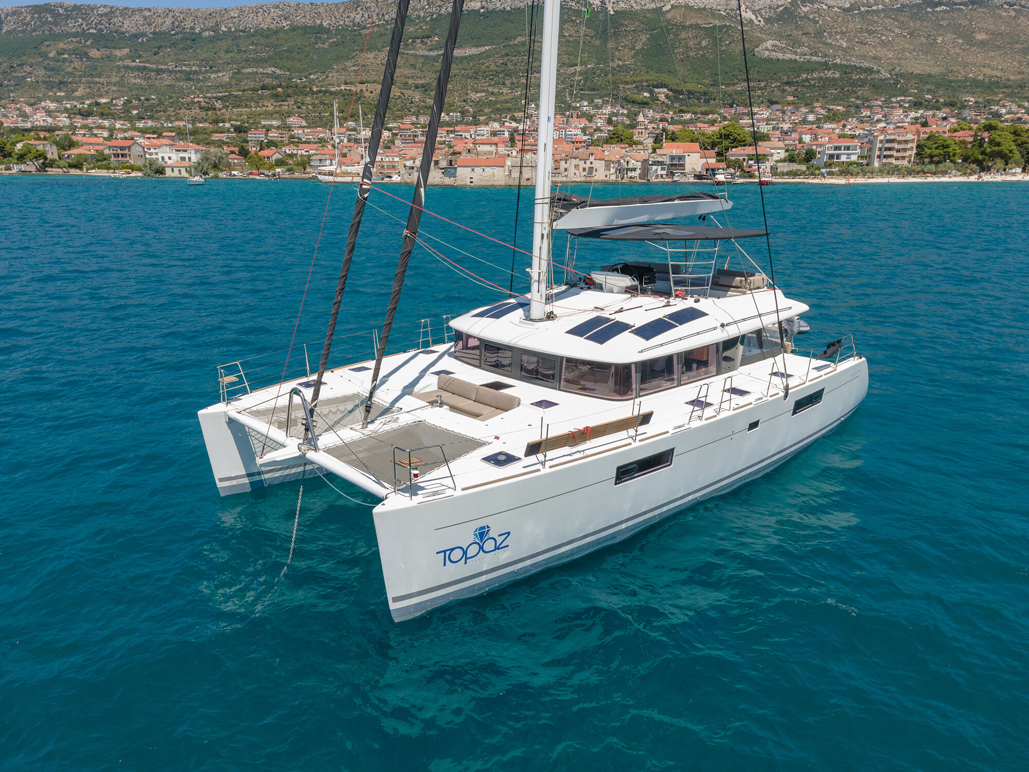 Lagoon 560 – 5 + 2 cab. – Catamaran