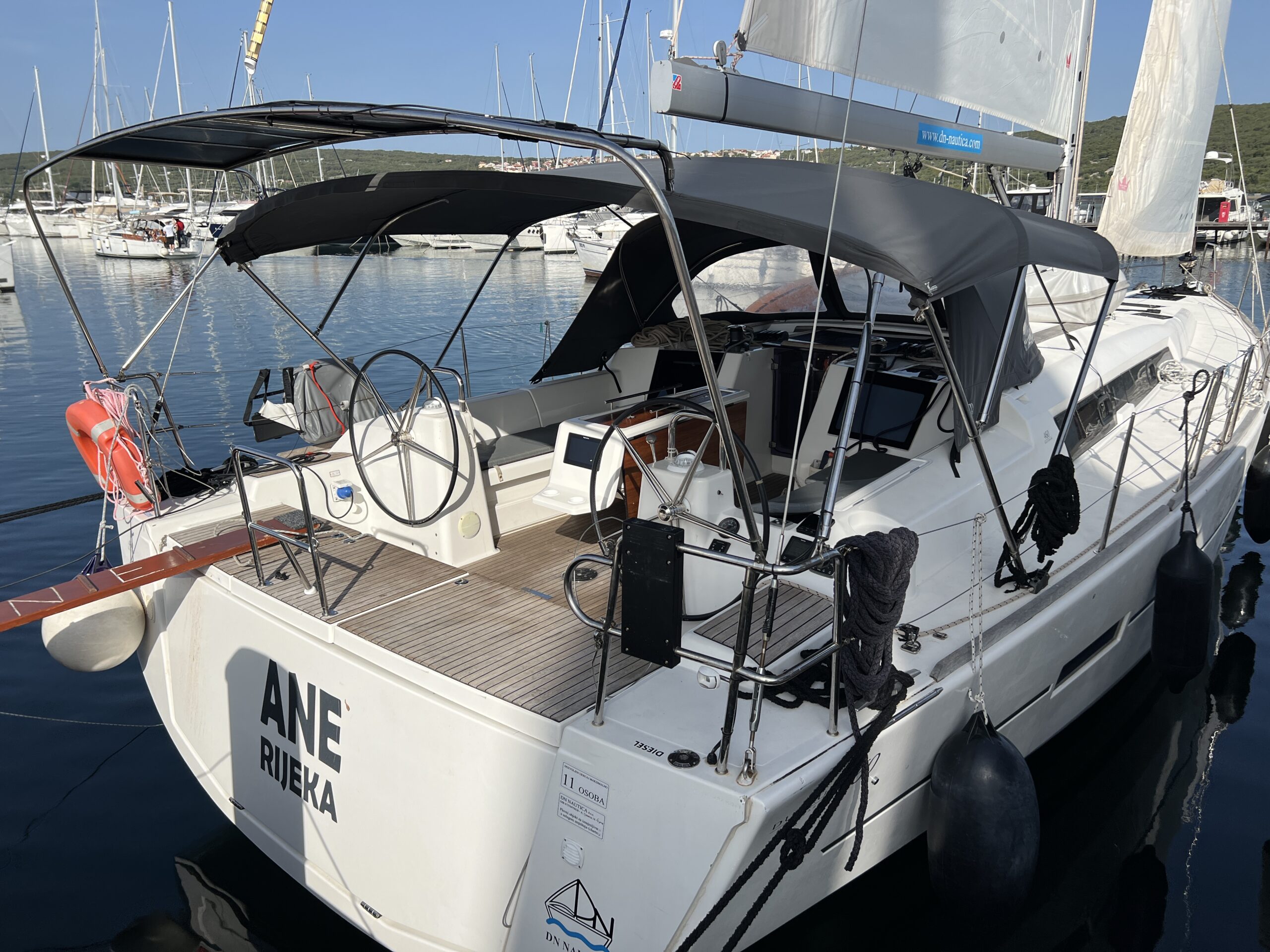 Dufour 460 GL – 5 cab. – Sailing yacht