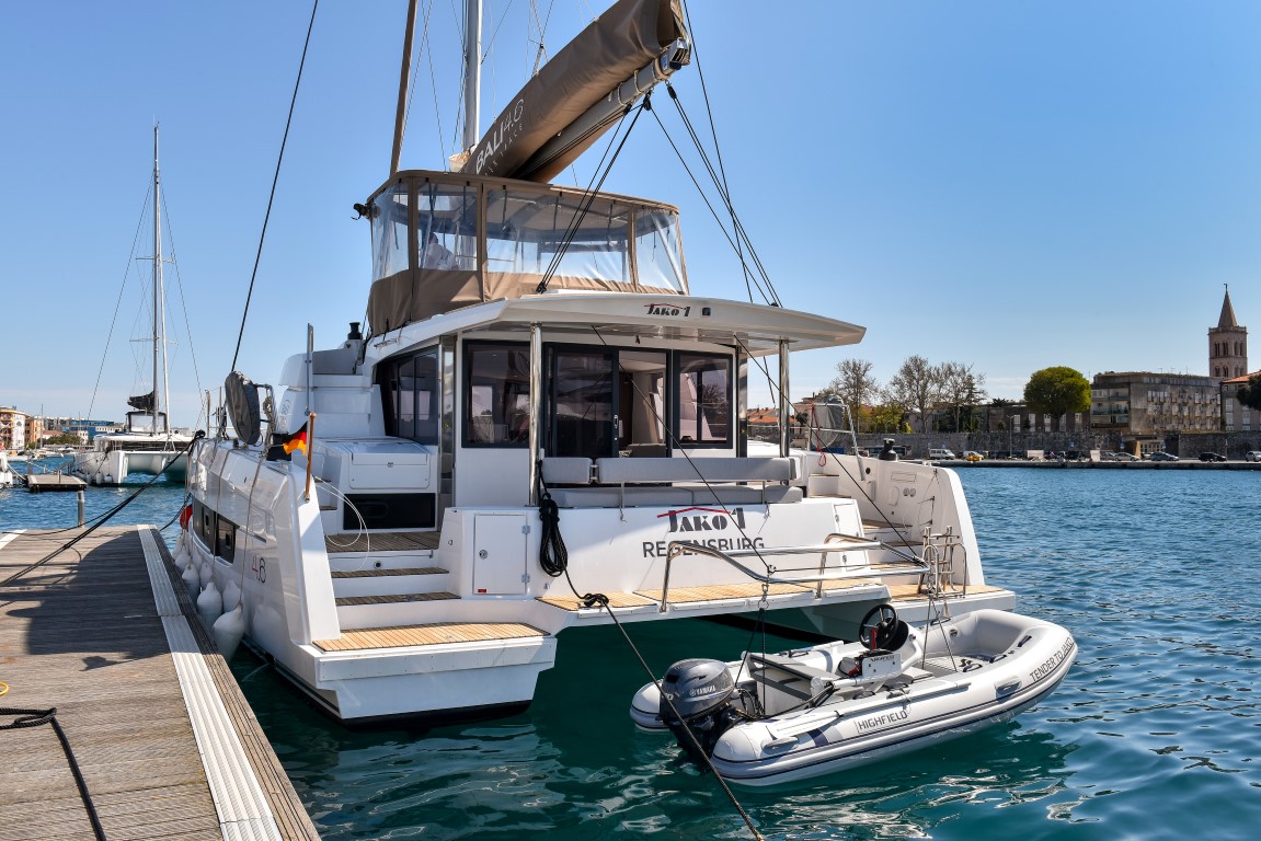 Bali 4.6 – 5 cab. – Catamaran