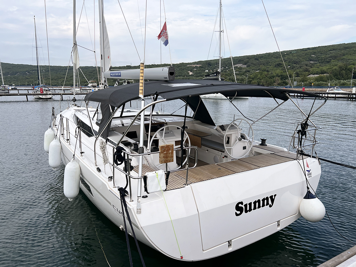 Bavaria C45 Style – 3 cab. – Sailing yacht