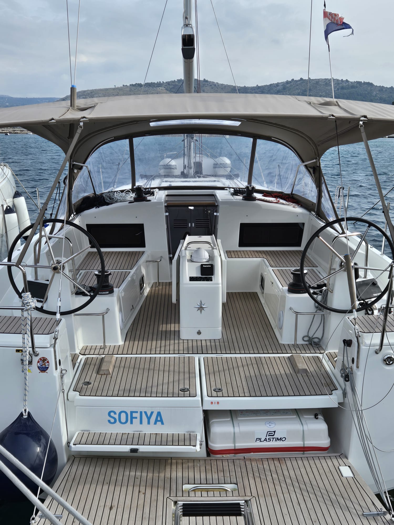 Sun Odyssey 490 – 4 + 1 cab. – Sailing yacht