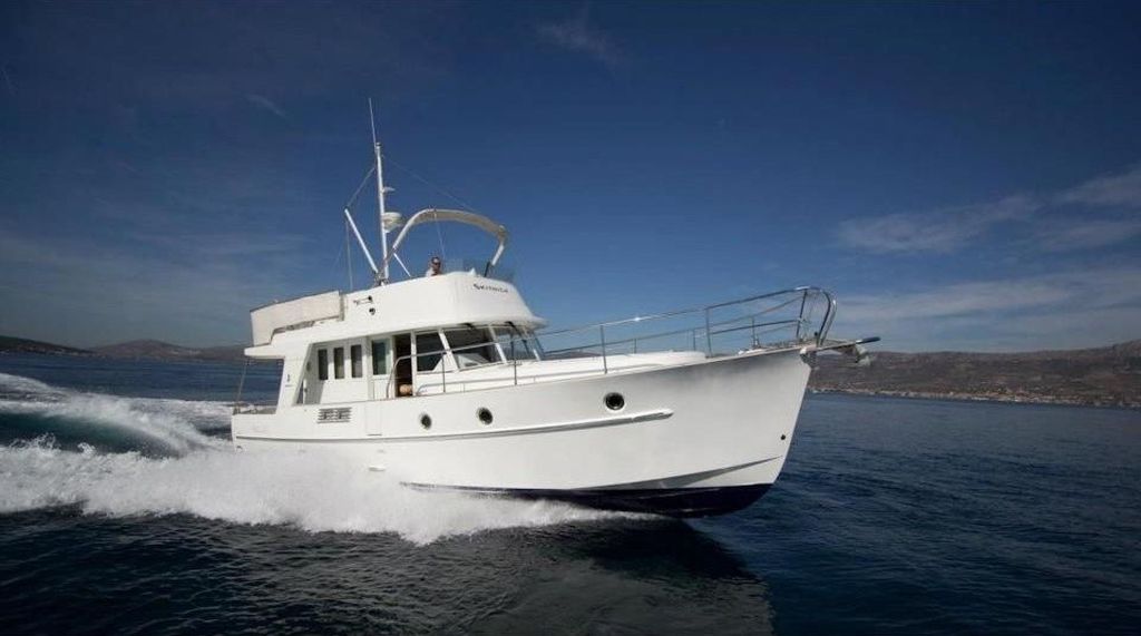 Swift Trawler 42 – Motor yacht