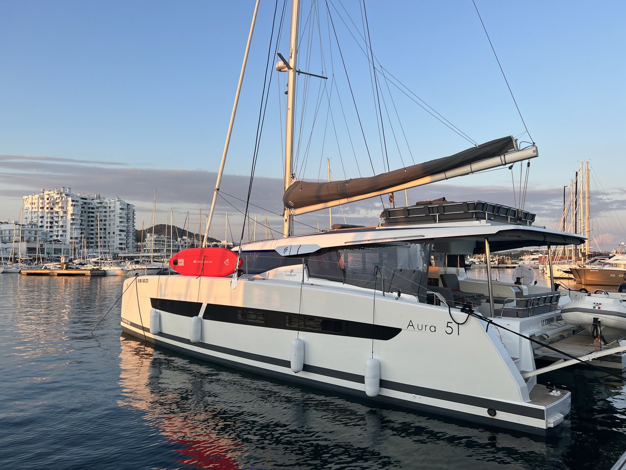 Fountaine Pajot Aura 51 – Catamaran