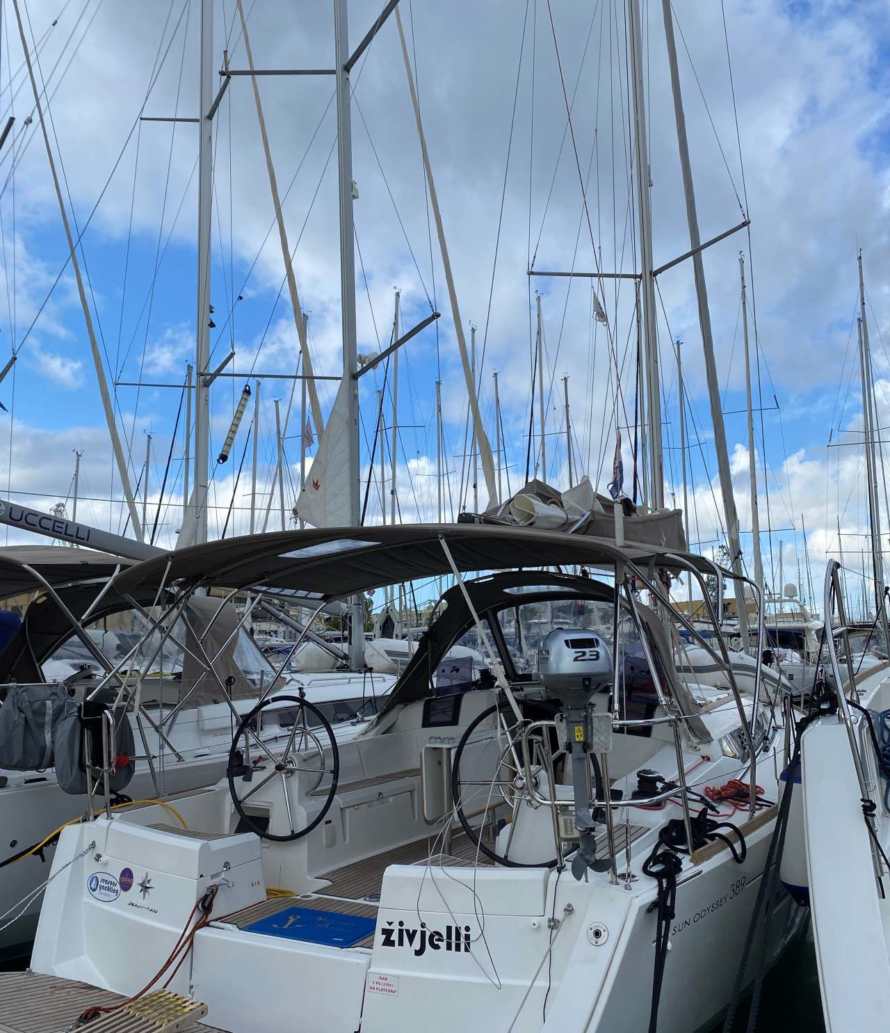 Sun Odyssey 389 – Sailing yacht