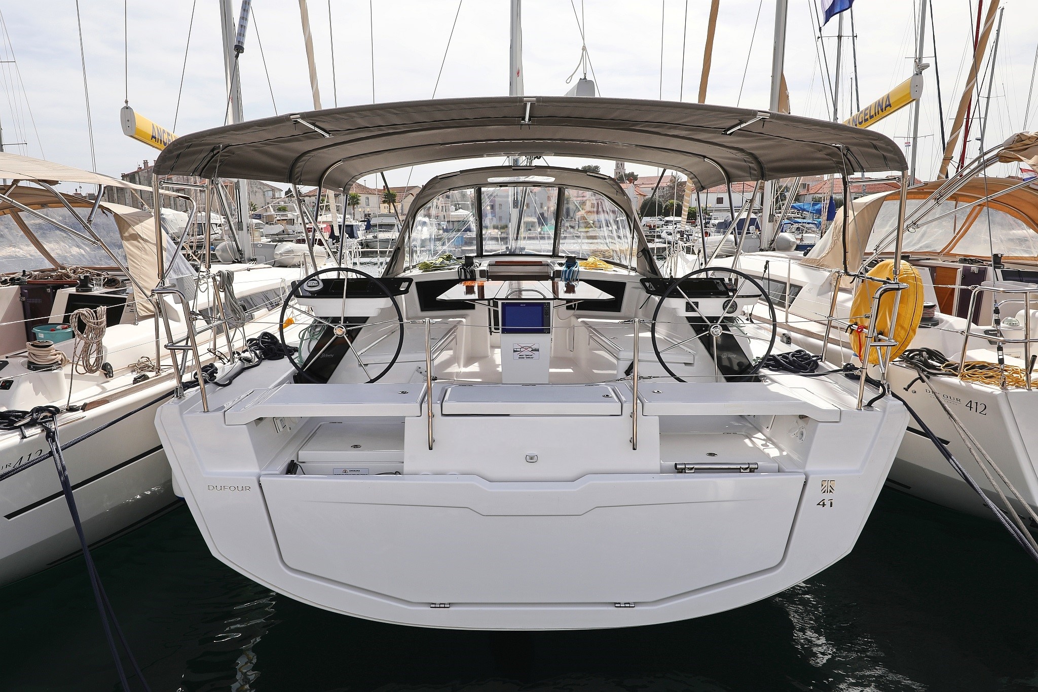 Dufour 41 – 4 cab. – Sailing yacht