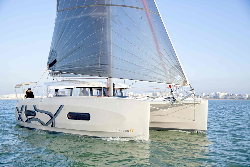 Excess 11 – 4 + 1 cab. – Catamaran