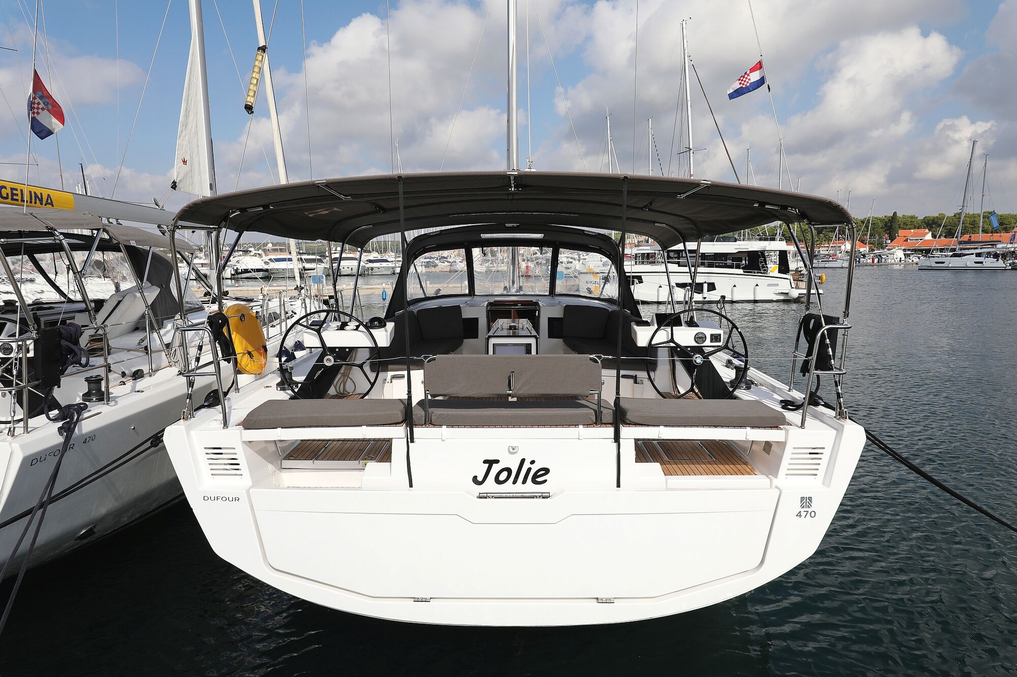 Dufour 470 – 3 cab. – Sailing yacht