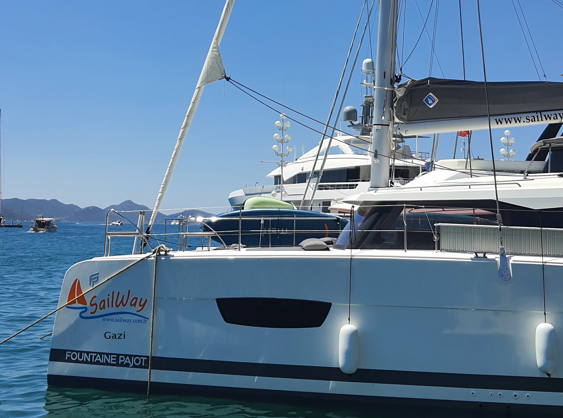 Fountaine Pajot Isla 40 – 4 + 1 cab. – Catamaran