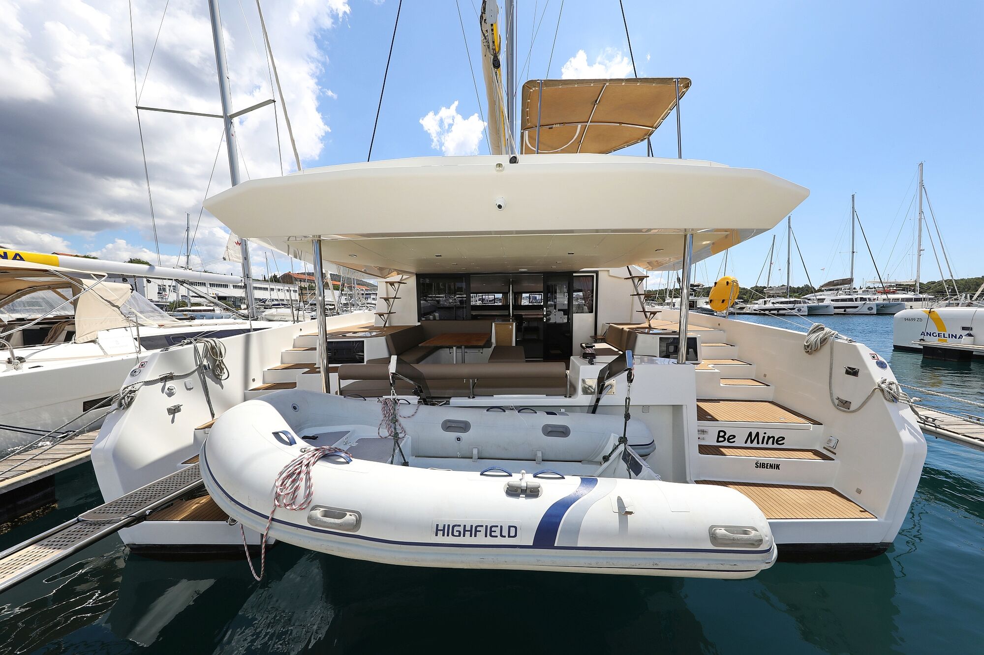 Dufour 48 Catamaran – 5 + 1 cab. – Catamaran