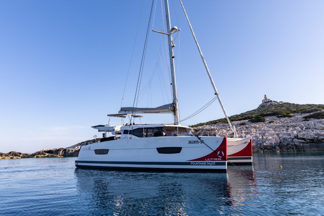 Fountaine Pajot Lucia 40 – 3 cab. – Catamaran