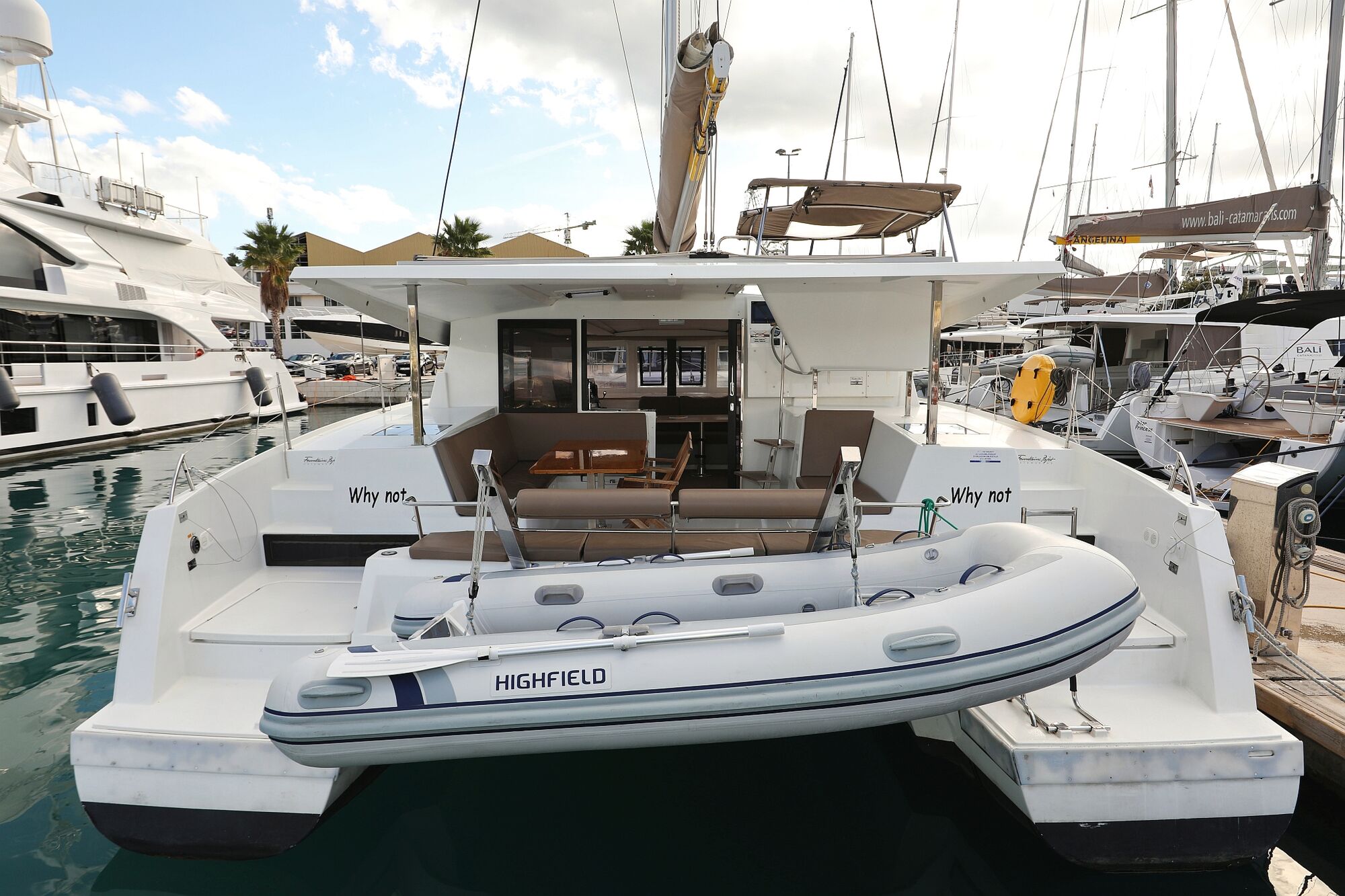 Fountaine Pajot Lucia 40 – 4 cab. – Catamaran